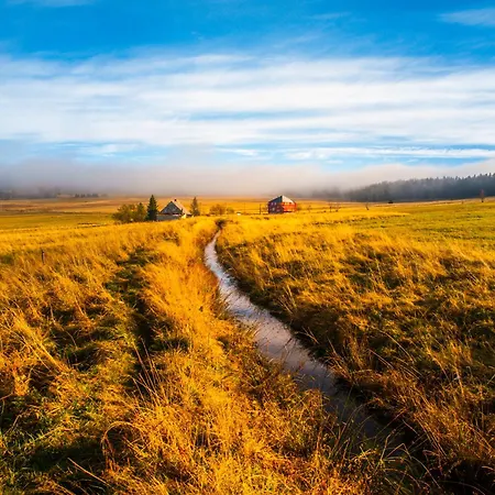 Krusne - Bike Friendly Apartment