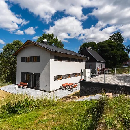 Apartment Krusne - Bike Friendly Loucna pod Klinovcem