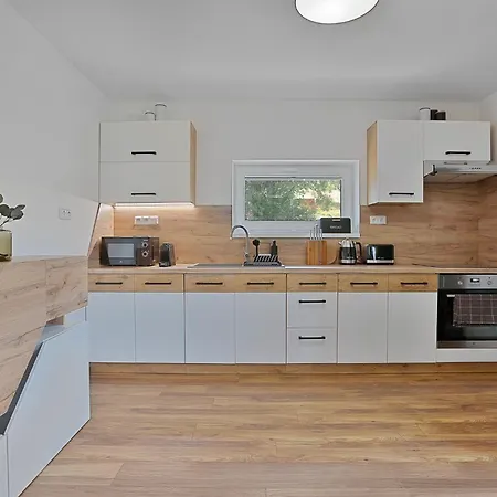 Apartment Krusne - Bike Friendly *