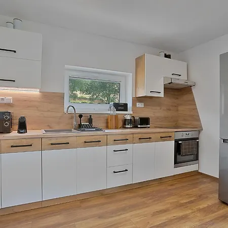 Krusne - Bike Friendly Apartment