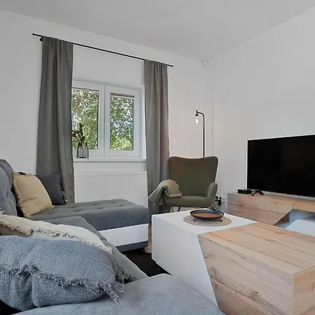 Apartment Krusne - Bike Friendly Loucna pod Klinovcem