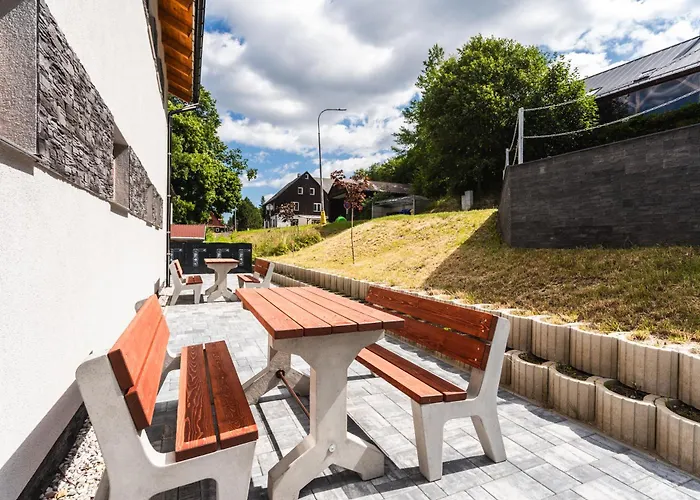 Апартаменты Krusne - Bike Friendly Лоучна-под-Клиновцем