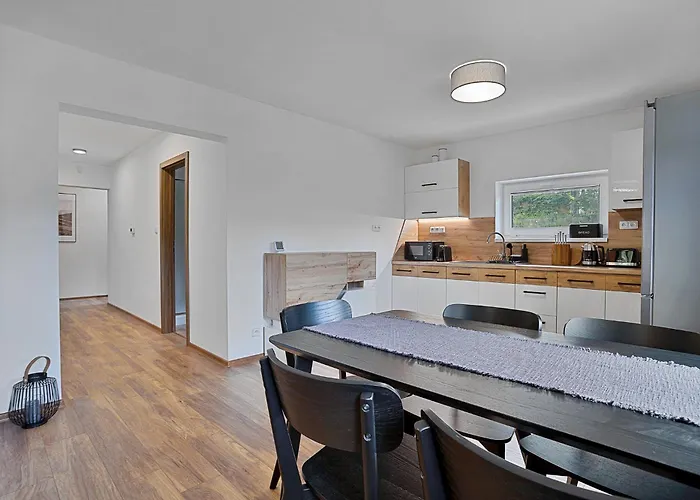 Krusne - Bike Friendly Апартаменты Лоучна-под-Клиновцем